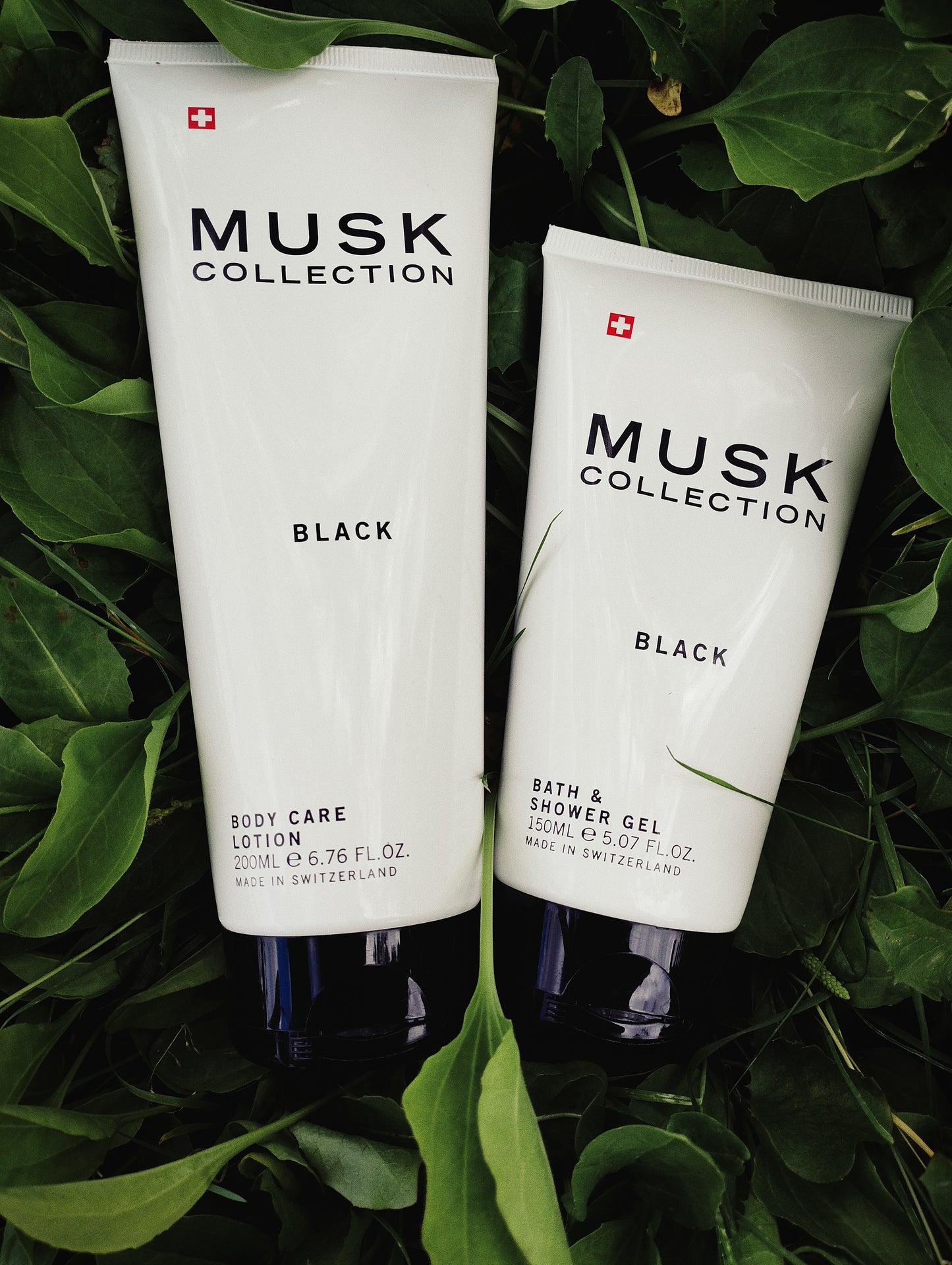 Black Musk Bath & Shower Gel 150ml for Women - With the classic Black Musk fragrance
