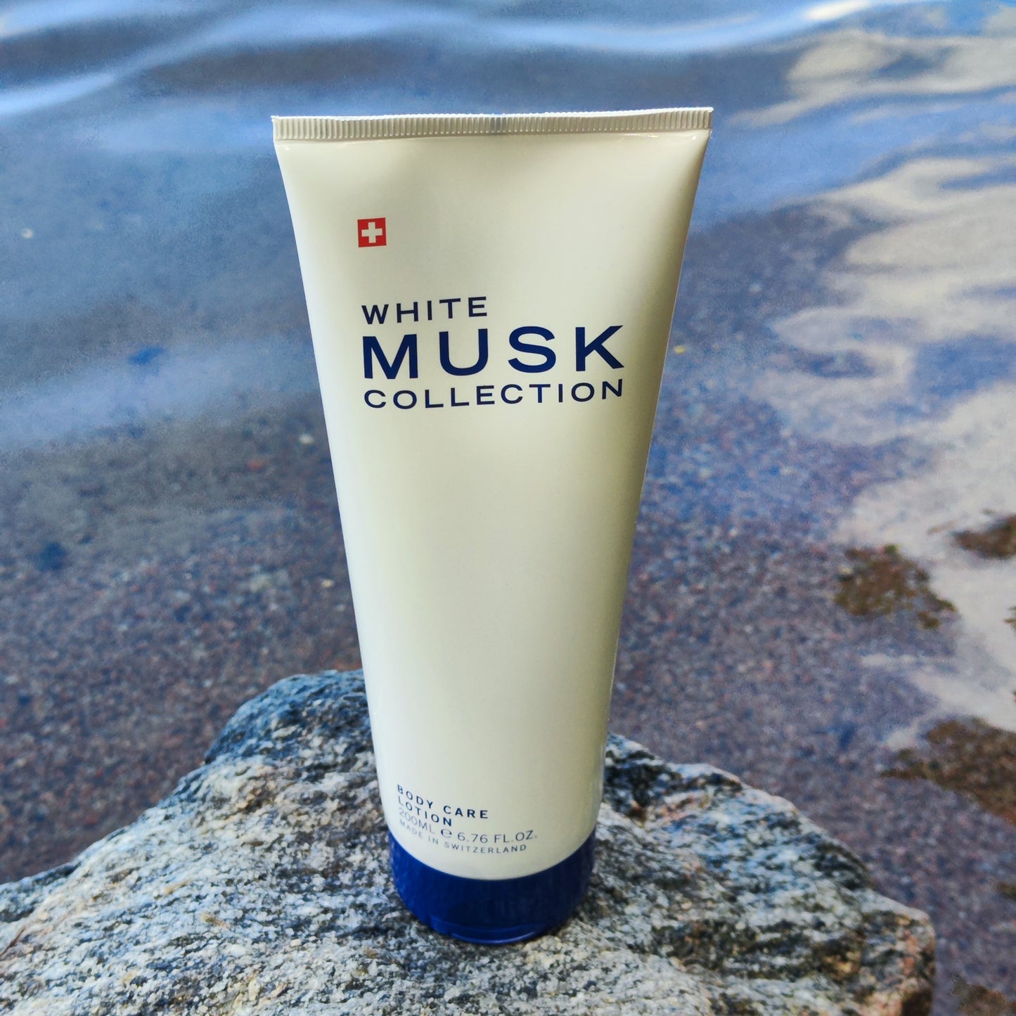 White Musk Body Care Lotion 200ml - With the sensual fragrance of White MUSK